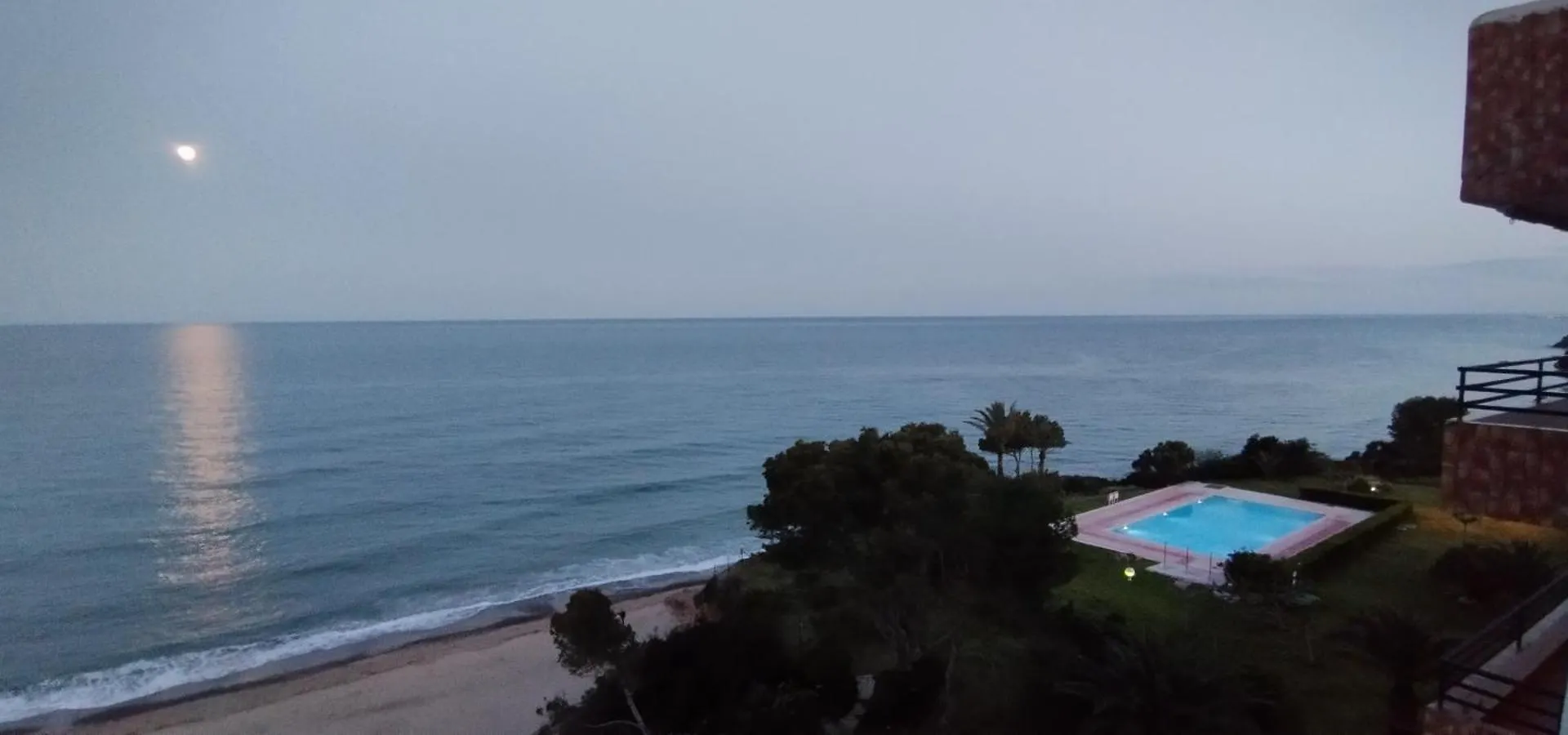 Mediterrani - Primera Linea De Mar Miami Playa